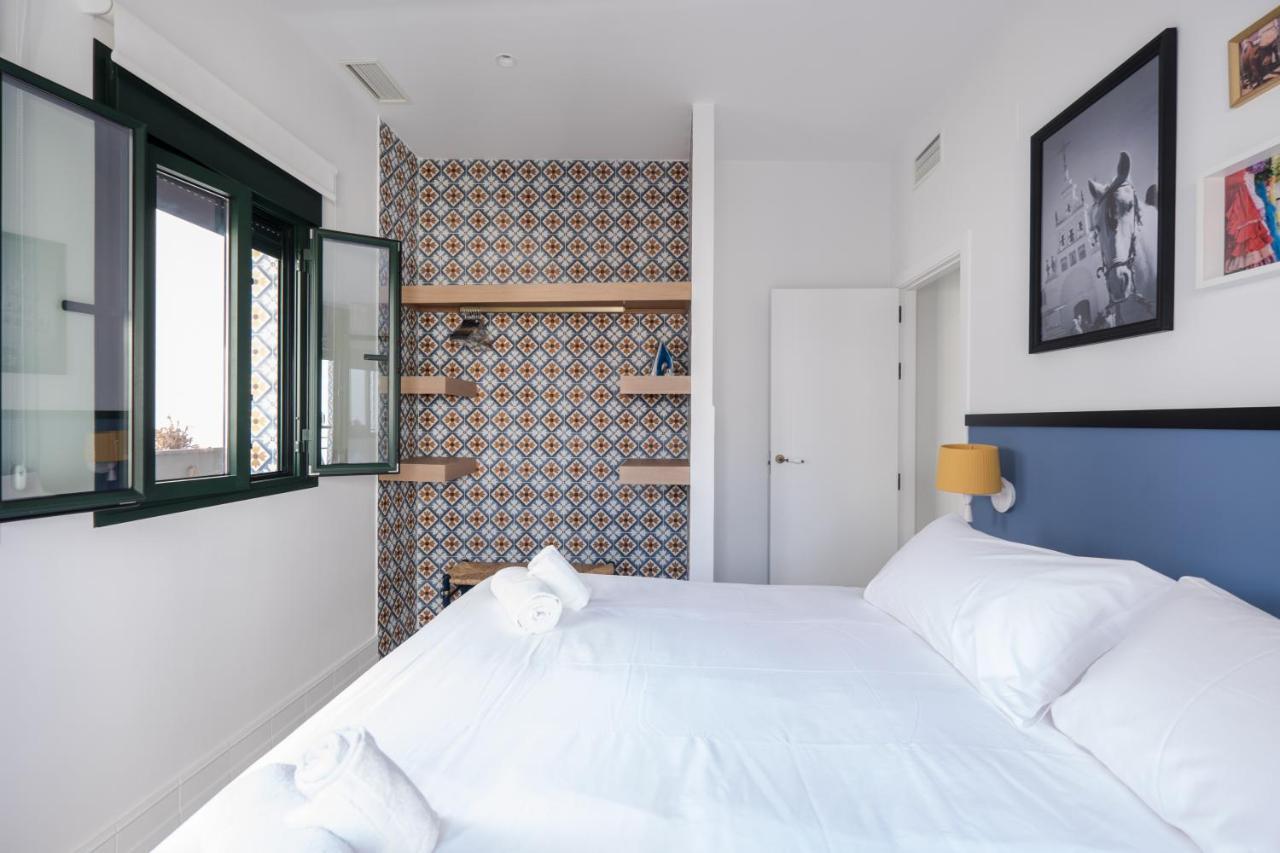 Wello Apartments Sevilla ภายนอก รูปภาพ