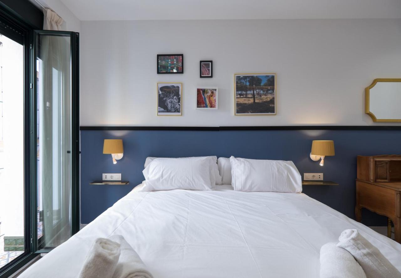 Wello Apartments Sevilla ภายนอก รูปภาพ