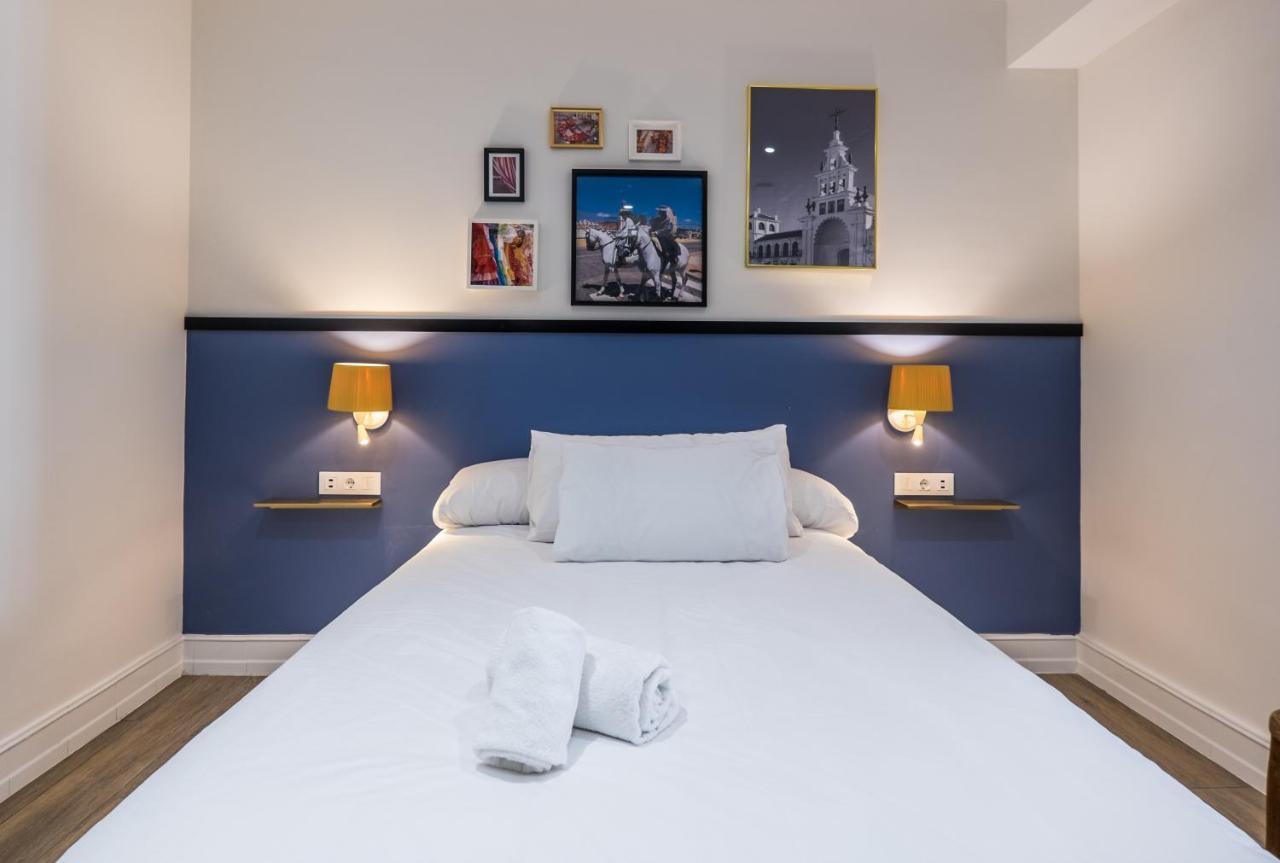 Wello Apartments Sevilla ภายนอก รูปภาพ