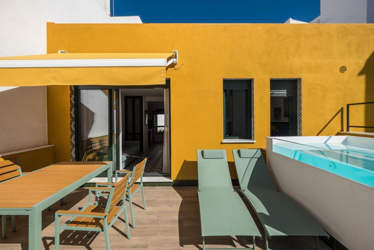 Wello Apartments Sevilla ภายนอก รูปภาพ