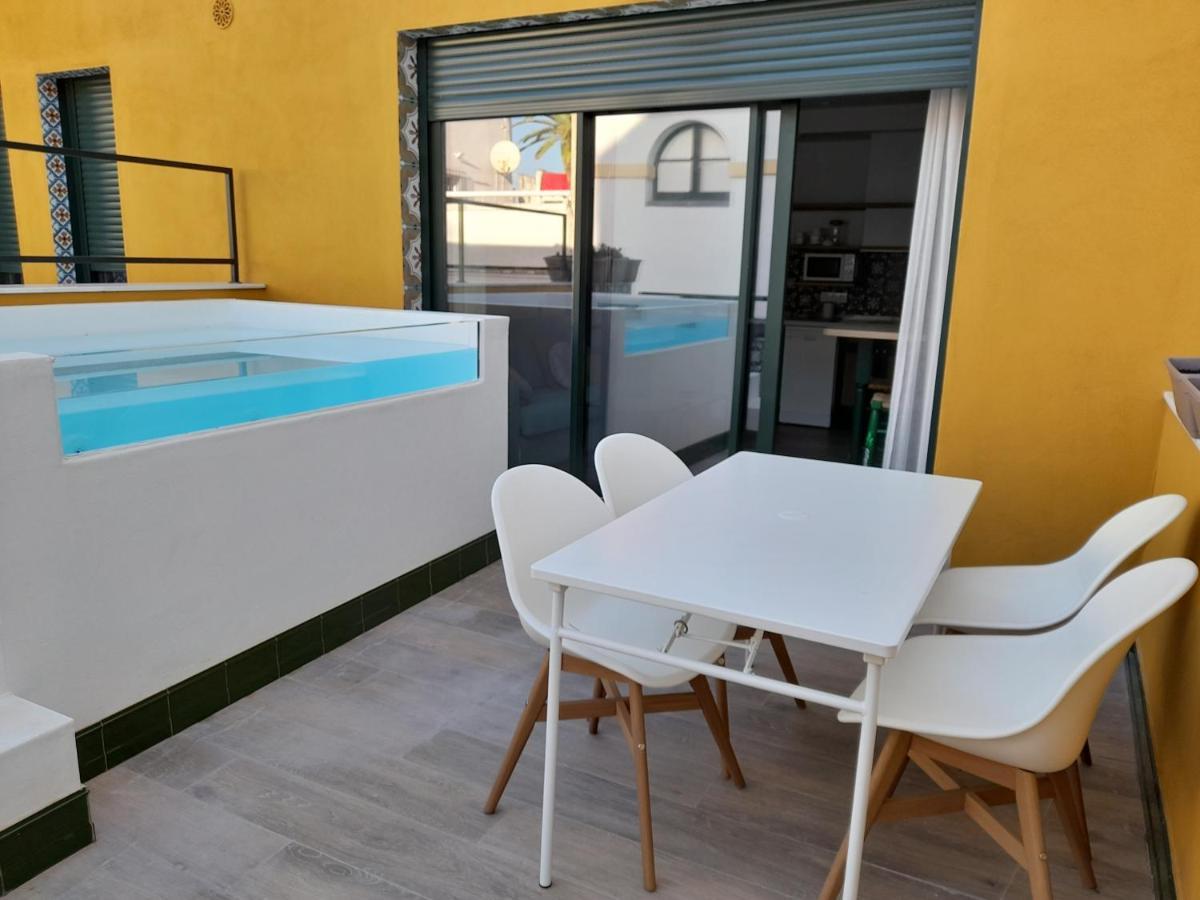 Wello Apartments Sevilla ภายนอก รูปภาพ
